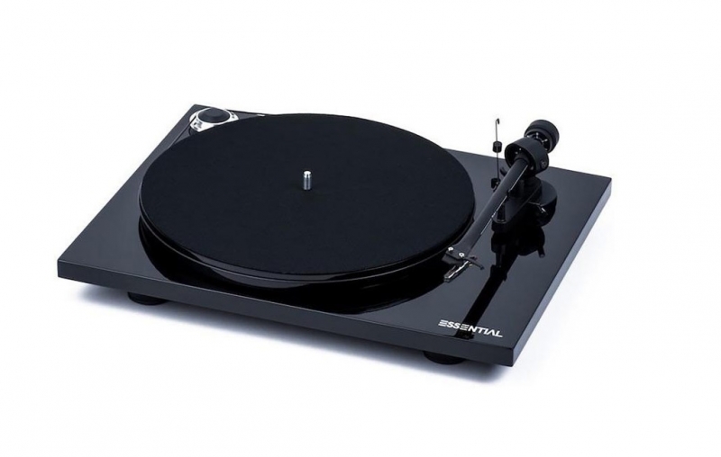 Pro-Ject Essential III Recordmaster OM10 Piano Pro-Ject Essential III Recordmaster OM10 Piano